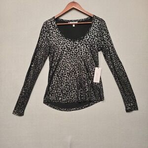 Jennifer Lopez Women's Black Long‎ Sleeve Round Neck Tee Size XS NWT